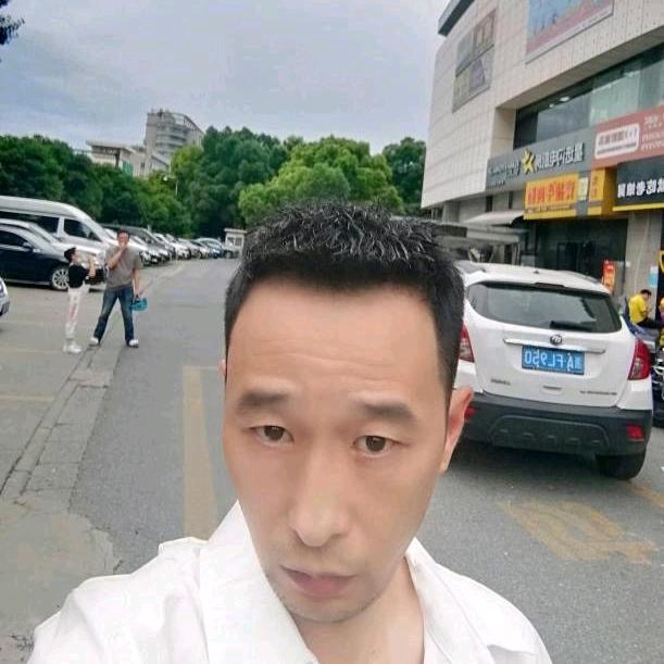 小林的第一张照片--巨鹿上门女婿服务网